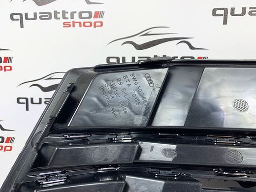 Решетка переднего бампера справа Audi A4 B9 8W0807682FRU6, 8W0 807 682 FRU6 фото