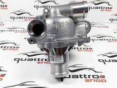 Насос охлаждающей жидкости (помпа водяная) Audi A8 D4/ VW Touareg 2 057121011R, 057 121 011 R фото