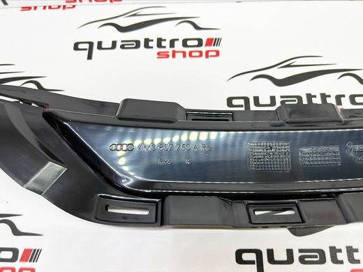 Кришка воздуховода переднього бампера справа Audi Q7 4M 4M0807750A, 4M0 807 750 A фото