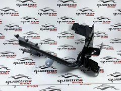 Кронштейн переднього лівого крила Audi Q7 4M 4M0821131E, 4M0 821 131 E фото